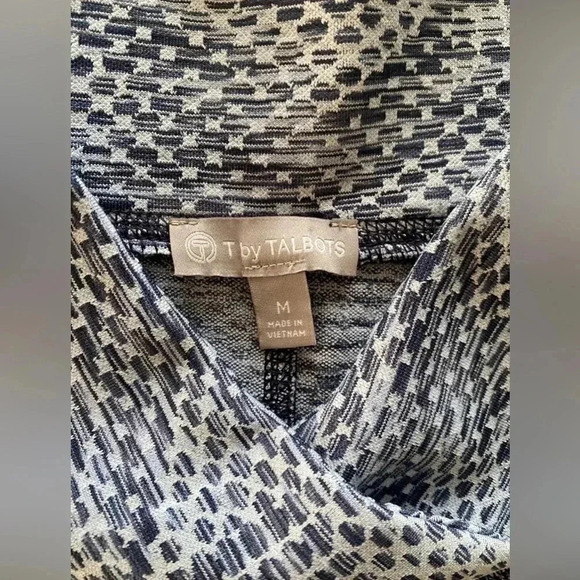 Talbots Women’s Adrenaline Long Sleeve Wrap Collar Pullover Reflective Trim Med - Picture 3 of 12